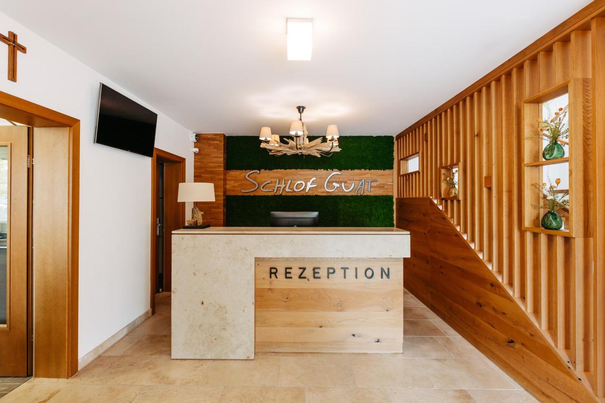 Hotel Schlof Guat Oberpullendorf Bagian luar foto