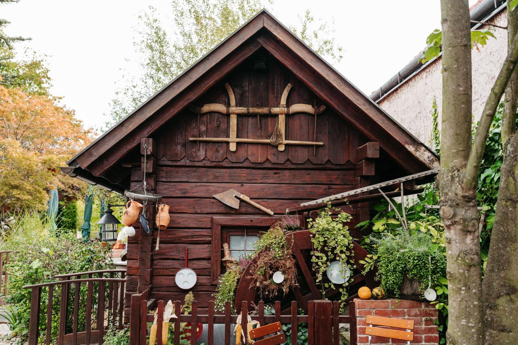 Hotel Schlof Guat Oberpullendorf Bagian luar foto